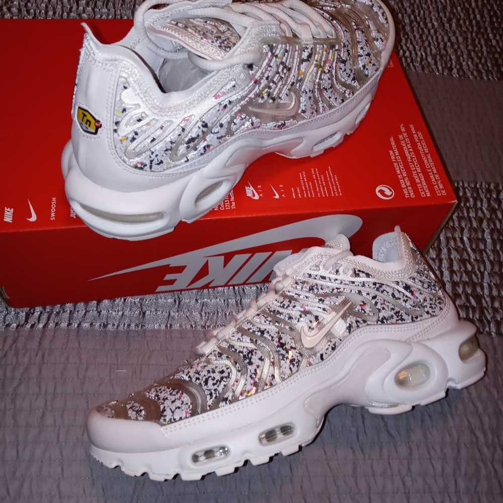 Nike Air Max Plus LX Phantom